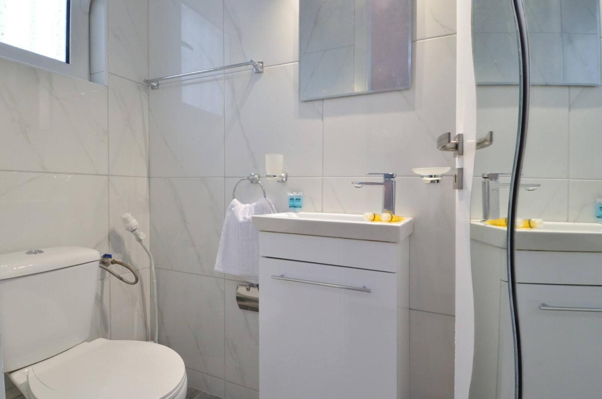Agia Paraskevi, A Cozy And Minimal Retire Αθήνα Εξωτερικό φωτογραφία